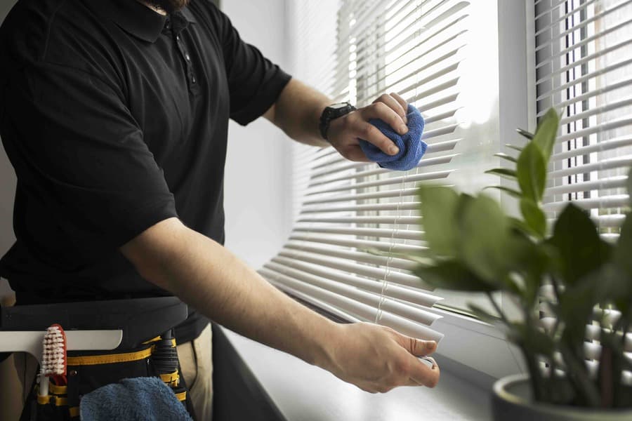 star-edge-movers/Curtains and Blinds Installation